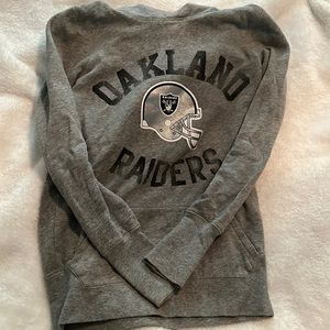 Oakland Raiders sweatshirt